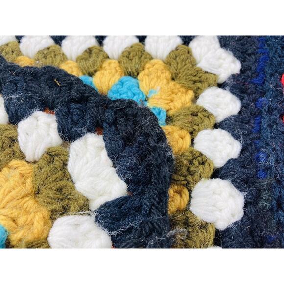 Vintage Hand Crochet Afghan Throw Granny Squares Retro Black Rainbow 70s Cottage - Picture 11 of 11